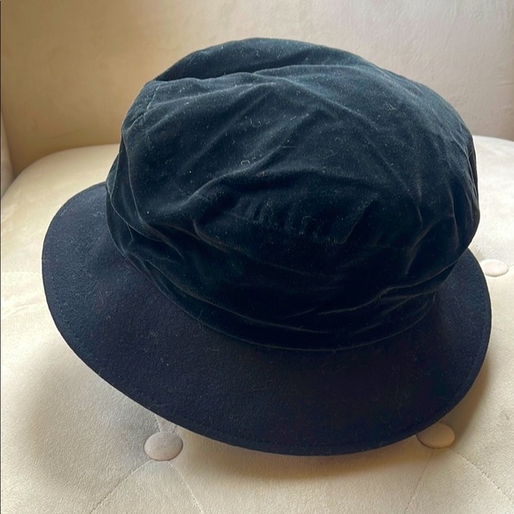 Eric Javits “Lily” velvet and wool hat